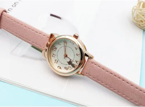 Vista 2 de PASNEW Reloj analógico clásico de cuarzo para niños, impermeable, con esfera de flores, correa de cuero