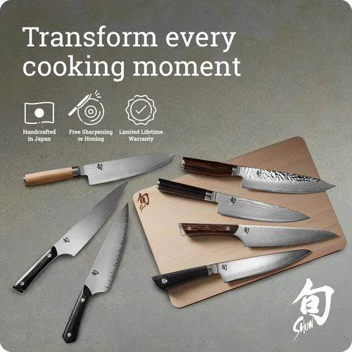 Vista 6 de Shun Cuchillo Santoku clásico de 5 1/2" Cuchillo multiusos japonés hecho a mano, núcleo VG-MAX, revestimiento de acero inoxidable de Damasco