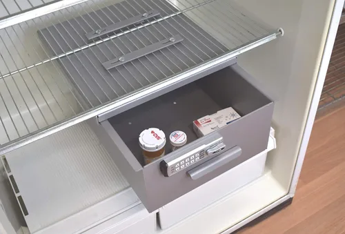 Vista 5 de Omnimed Caja de bloqueo de aluminio para refrigerador (tamaño adicional y cerradura opcionales disponibles)