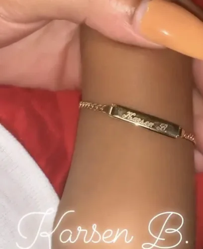 Vista 2 de Pulsera de identificación cubana pulida semisólida de 14 quilates, Oro amarillo de 14 k, no disponible