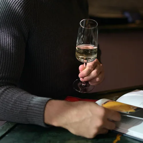 Vista 10 de Bormioli Rocco Planeo - Juego de 4 copas de vino espumoso y champán de 8.75 onzas
