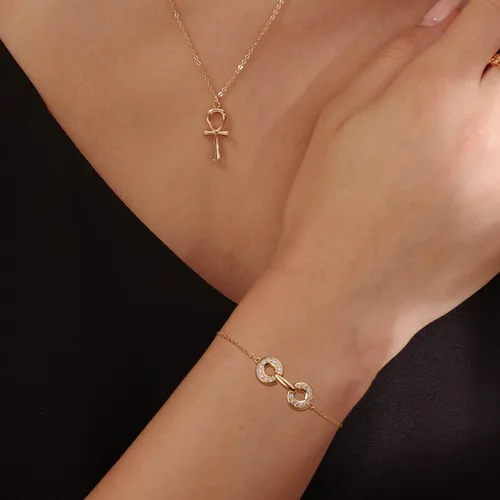 Vista 3 de MEVECCO Pulsera de cadena de oro para mujer, chapada en oro de 18 quilates, pulsera ajustable en capas, delicada pulsera minimalista hecha a mano