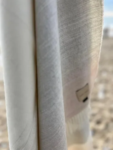 Vista 8 de thread + butter Bufanda de alpaca 100% bebé Lujo Suave Elegante Hipoalergénicocontemporáneo