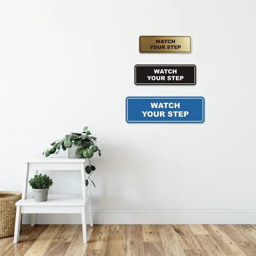 Vista 4 de Signs ByLITA Letrero estándar para pared o puerta con texto en inglés «Watch Your Step», señalización de salud y seguridad (negro), mediano
