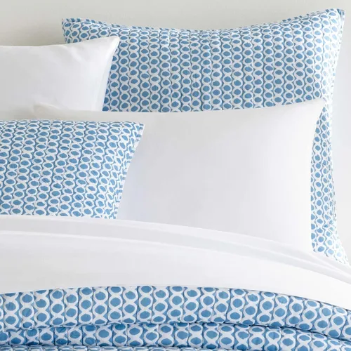 Vista 15 de Pine Cone Hill Tyler - Funda de almohada acolchada índigo, tamaño estándar, patrón gráfico azul