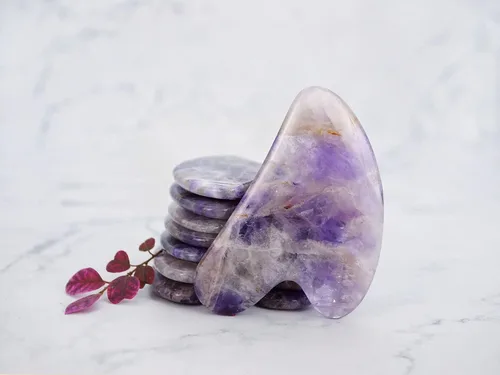 Vista 2 de Auténticas piedras de jade Gua Sha de propiedad asiática, herramienta facial GuaSha, masaje corporal facial, terapia de acupuntura, tratamiento
