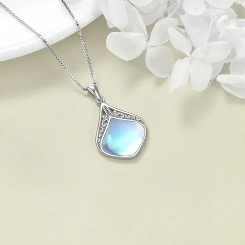Vista 4 de YAFEINI Collar de piedra lunar celta irlandesa de plata de ley con colgante de lágrima de filigrana vintage, regalo de joyería para mujeres, niñas