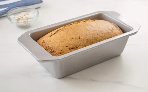 Vista 2 de USA Pan - Molde para pan de 450 g, acero aluminizado