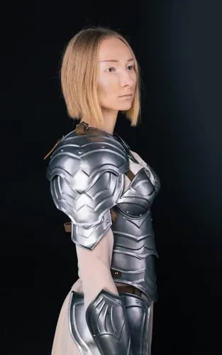 Vista 2 de Traje de armadura medieval para mujer, par de palderos y hombros de gorget de metal, armadura femenina para mujer, armadura de caballero