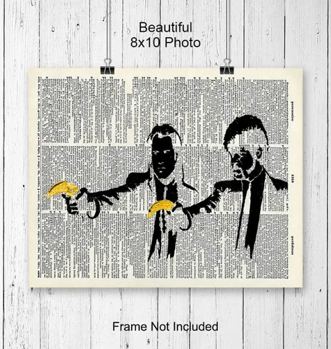 Vista 3 de Banksy Graffiti, póster de pulp Fiction Banana Gun – Mural de calle de 8 x 10, arte de diccionario, decoración de pared urbana – Regalo fresco