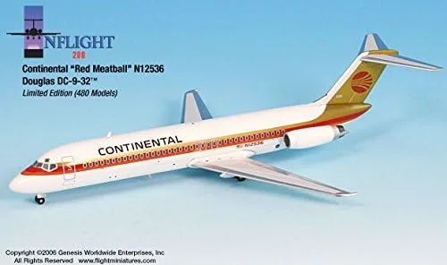 Vista 2 de Continental DC-9-32 Albóndiga roja (1:200)