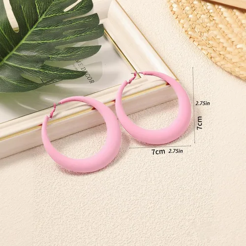 Vista 4 de Aretes de aro coloridos para mujer, aretes colgantes de neón de los años 80 y 90, aretes retro mate grandes, aretes gruesos exagerados, joyería Y2K