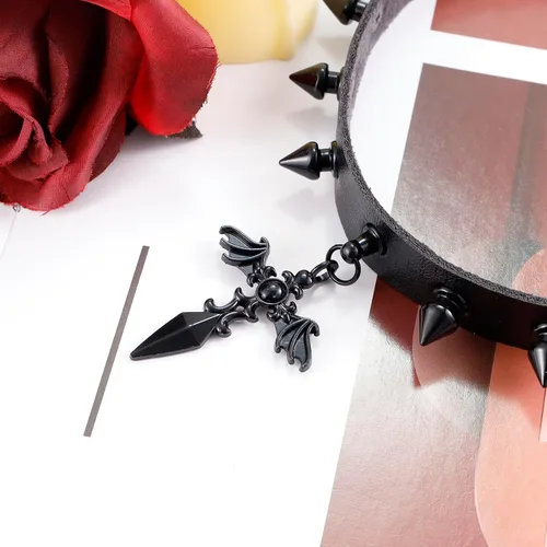 Vista 3 de MILAKOO Gargantilla punk negra gótica con remaches para mujeres y hombres con dije de cuero