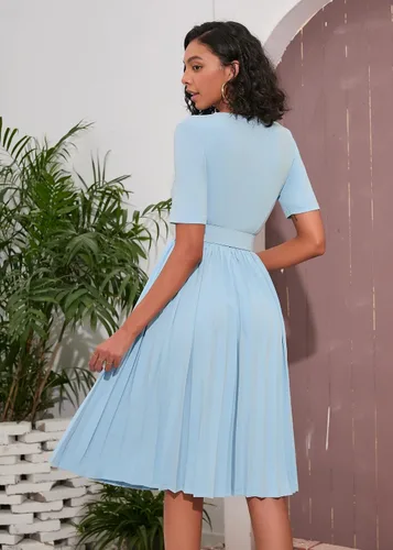 Vista 2 de IWFEV Vestido plisado de manga corta para mujer, vestido largo liso con cinturón