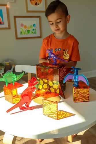 Vista 3 de MAGNA-TILES Dino World - Juego de construcción magnética de 40 piezas, la marca original de construcción magnética