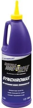 Vista 2 de Royal Purple 01512 Juego de 4 botellas Synchromax de 1 cuarto de galón de líquido de transmisión manual