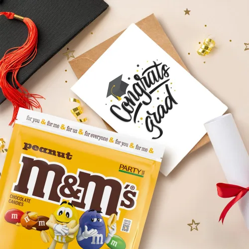 Vista 9 de M&M'S Dulces de Chocolate con Leche y Maní Paquete a Granel, Tamaño de Fiesta, Bolsa de 38 oz