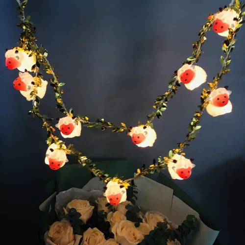 Vista 8 de Guirnalda de luces pintadas de ovejas pequeñas de 5.4 ft, 10 LED, adornos de cabra, luces novedosas, funciona con pilas, luces decorativas de hadas