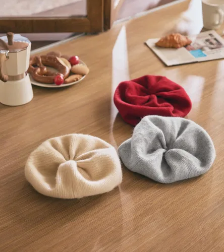 Vista 48 de WaySoft Gorro de cachemira 100% para mujer en una caja de regalo, gorro de gran tamaño para mujer