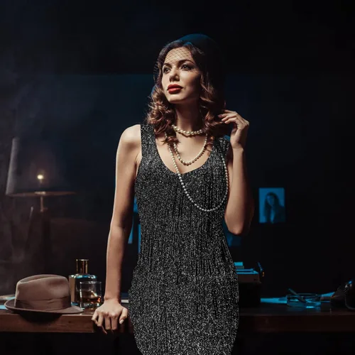 Vista 5 de PLULON Vestido Flapper para mujer, estilo Gatsby de los años 20, con lentejuelas y flecos, cuello en V, vestidos de los años 20, disfraces