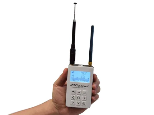 Vista 2 de LATNEX RF Explorer - Analizador digital de espectro portátil, WSUB1G Plus Slim Analizador de frecuencia portátil para radioaficionados