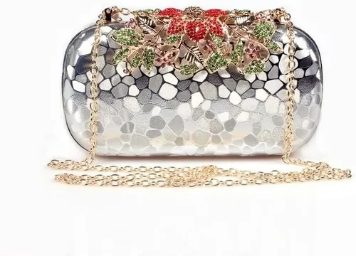 Vista 4 de DOUBAO - Bolsos de noche con diamantes de imitación para mujer, bolso de noche con diamantes de imitación, bolso de mano para boda y novia