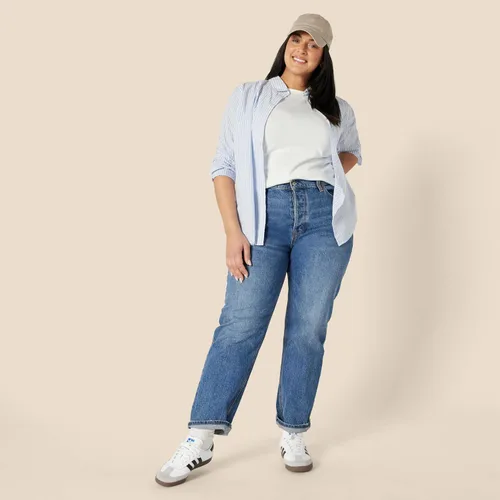 Vista 6 de Amazon Essentials Camiseta sin mangas de algodón ajustada para mujer Blanco