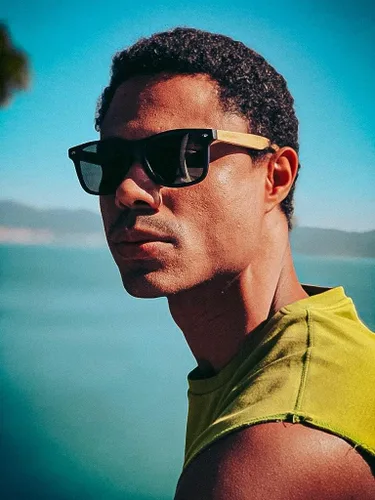 Vista 5 de MAFIAWOOD EXCLUSIVE WEAR Gafas de sol de acetato de madera Maranzano, beige y negro