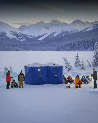 Vista 8 de Tienda de campaña de pesca en hielo desplegable para 6-8 personas con configuración desplegable de 60 segundos, aislamiento superior de triple capa