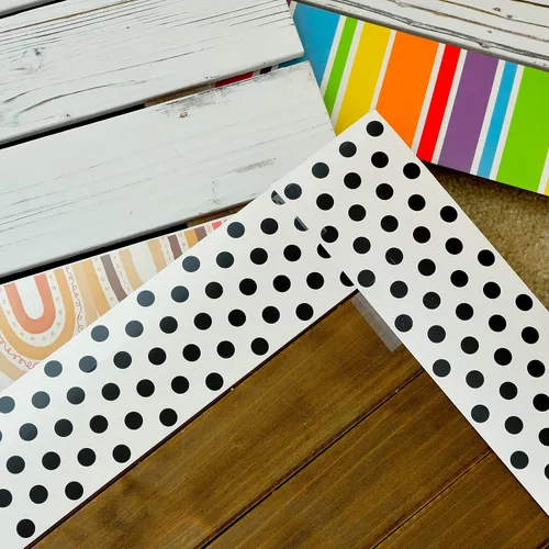 Vista 3 de Youngever Bordes de 52.5 pies para tablón de anuncios con borde de confeti para decoración de aula (diseño de lunares blancos)