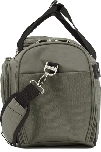 Vista 4 de Travelpro Luggage Maxlite 5 Juego de 2 piezas Bolsa suave y enrollable de 22 pulgadas Verde pizarra