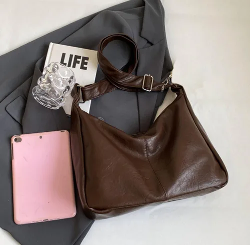 Vista 5 de Bolso Hobo de piel sintética para mujer, bolso de hombro con axilas a la moda, lindo bolso cruzado de media luna, bolso retro