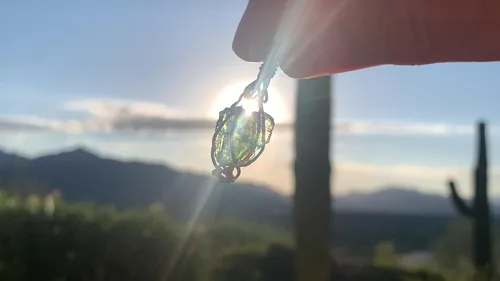 Vista 30 de 66 necklace pendant gemstones choose from moldavite, citrine, or herkimer diamond