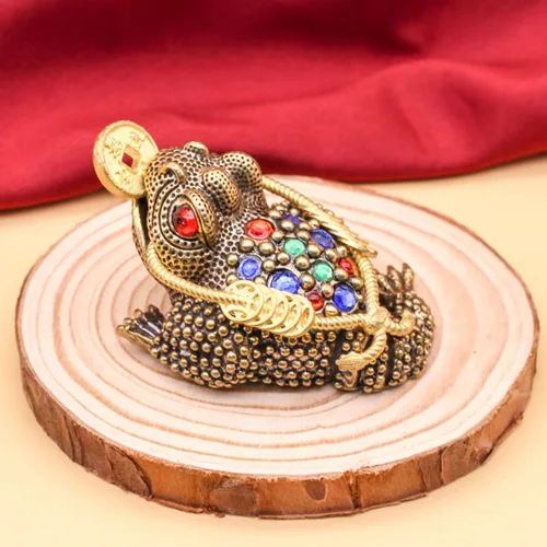 Vista 4 de Figura de sapo de latón, rana de tres patas, Feng Shui, rana de dinero, figura china de buena suerte, figuras decorativas para mesas, estantes