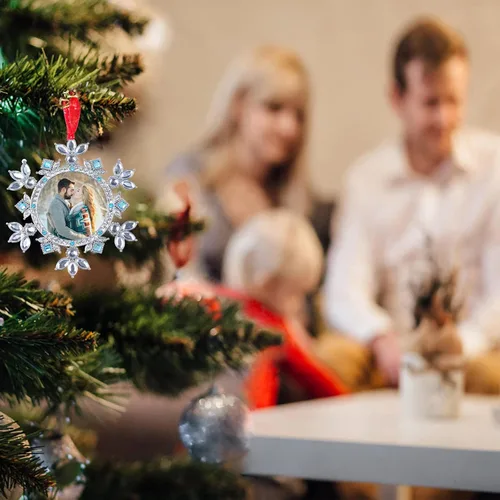 Vista 3 de Adornos fotográficos de Navidad, adornos de copo de nieve de 3.86 pulgadas, se adaptan a fotos de 2 pulgadas, decoraciones de nieve 2025