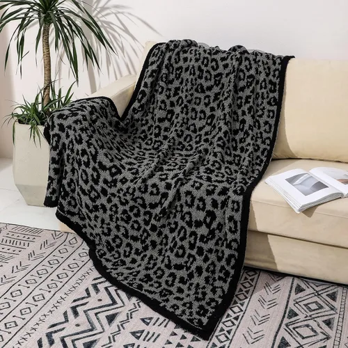 Vista 4 de bearberry - Manta de leopardo de 50 x 60 pulgadas, color negro, felpa suave para sofá Grafito/Carbono