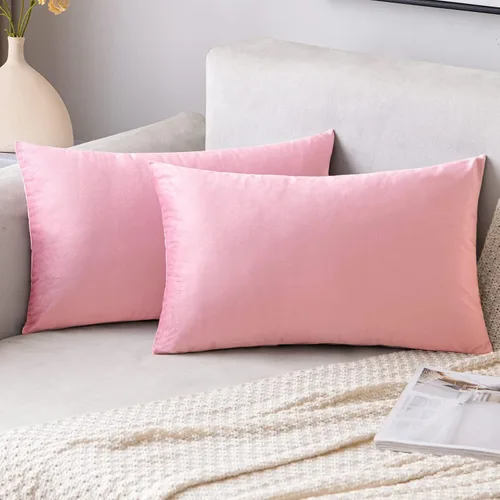 Vista 45 de EMEMA - Paquete de 2 fundas de almohada de terciopelo decorativas, fundas de cojín cuadradas suaves y sólidas para sofá, dormitorio, silla, Verde