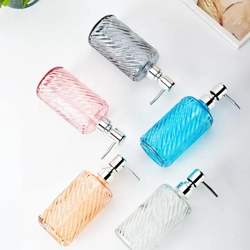 Vista 2 de Dispensador de jabón de vidrio de 16 onzas con bomba de agua de color plateado, diseño de diamante, dispensador de jabón de baño para jabón