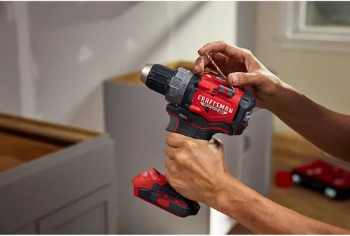 Vista 9 de CRAFTSMAN V20 Kit de taladro/destornillador de 1/2 pulgada con 2 baterías y cargador (CMCD725D2)
