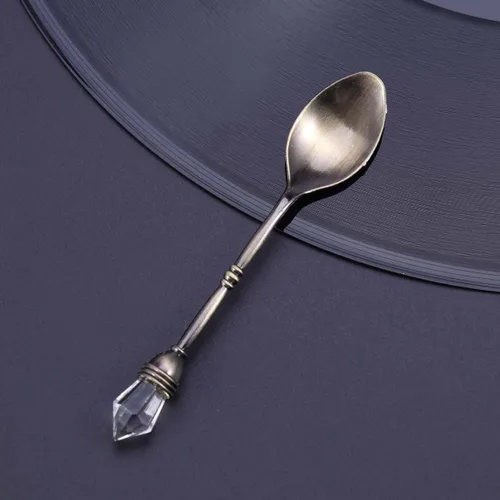 Vista 9 de Kichvoe Cuchara de café retro estilo corte europeo de 4.13 pulgadas, mini cuchara agitadora con cabeza de diamante incrustada para postre de café