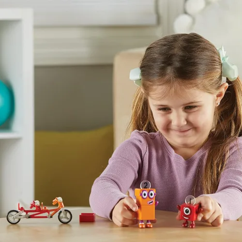 Vista 8 de hand2mind Numberblocks One and Two Bike Adventure, juego de figuras de acción de dibujos animados, figuras de juguete, juegos de vehículos