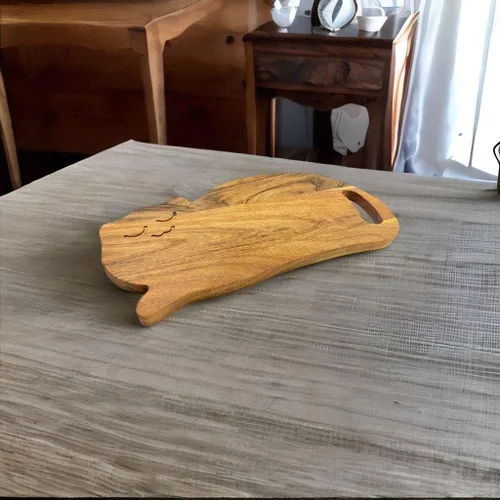 Vista 3 de Divertida tabla de cortar de madera con forma de gato para cocina con asa, 8 pulgadas de largo x 15.25 pulgadas de ancho, tabla de servir