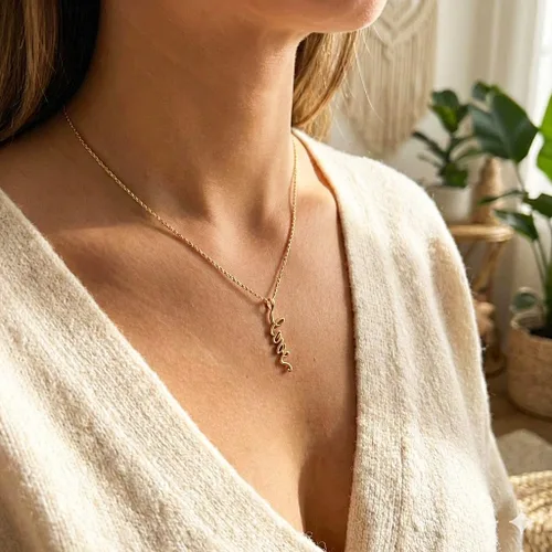 Vista 3 de Charm America - Charm de amor vertical de oro - Oro macizo de 10 quilates - Colgante de amor cursivo