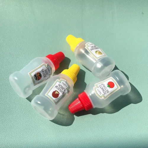 Vista 5 de 8 mini botellas exprimibles de condimentos de 0.8 fl oz de miel, salsa de tomate, salsa, aderezo de ensalada, recipientes exprimibles de plástico