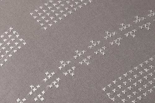 Vista 4 de Loloi Jean Stoffer x William Collection PJS0007 - Funda de almohada (13 x 21 pulgadas), color gris