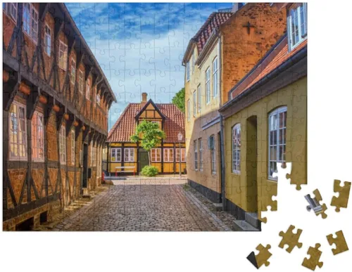 Vista 2 de Street & Houses in Medieval Ribe Town, Dinamarca... Rompecabezas con 200 piezas