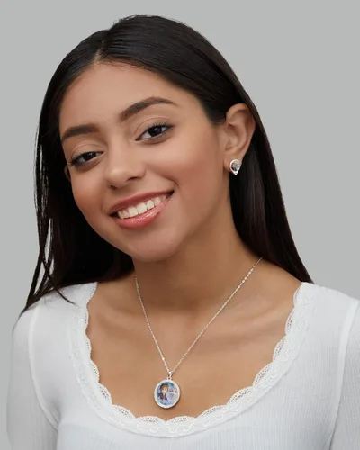 Vista 2 de Disney Frozen 2 - Collar con colgante chapado en plata fina 16 extensor de 2 pulgadas Latón