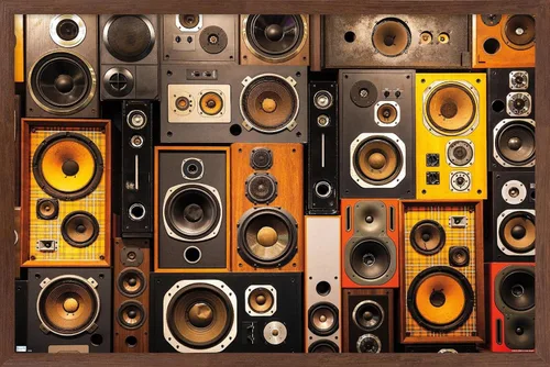 Vista 10 de Trends International Póster de pared con altavoz retro, 14.725 x 22.375 pulgadas, versión enmarcada de madera de granero