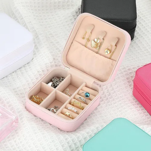 Vista 7 de Souarts Joyero de viaje, caja de joyería pequeña de PU y organizador, estuche de joyería de viaje rosa para mujeres y niñas, anillo organizador