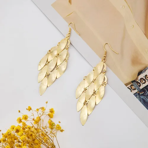 Vista 2 de Aretes de hoja en capas - Aretes de araña ligeros para mujer, aretes vintage